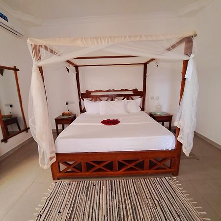 Mimi Na Wewe Villa Nungwi Exteriör bild