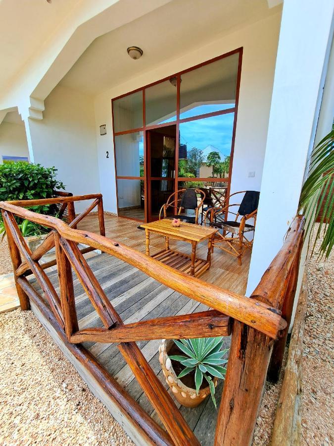 Mimi Na Wewe Villa Nungwi Exteriör bild